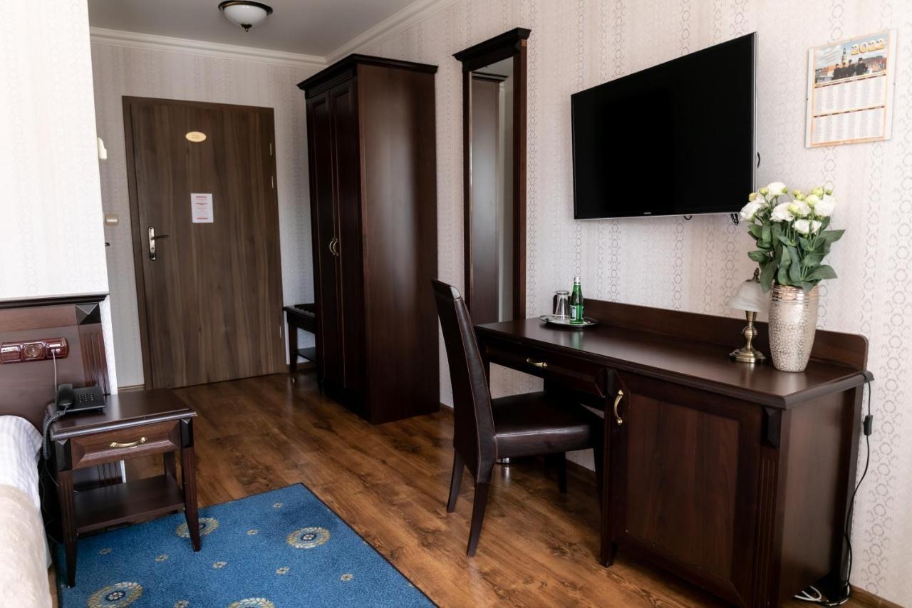 Olawian Hotel Oława Εξωτερικό φωτογραφία