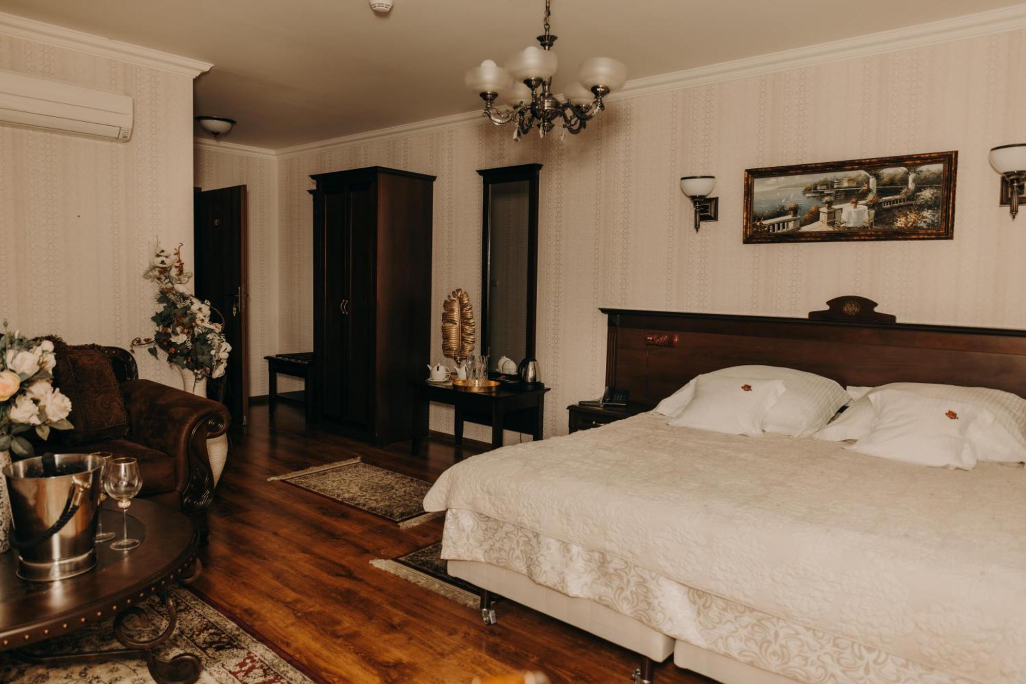 Olawian Hotel Oława Εξωτερικό φωτογραφία