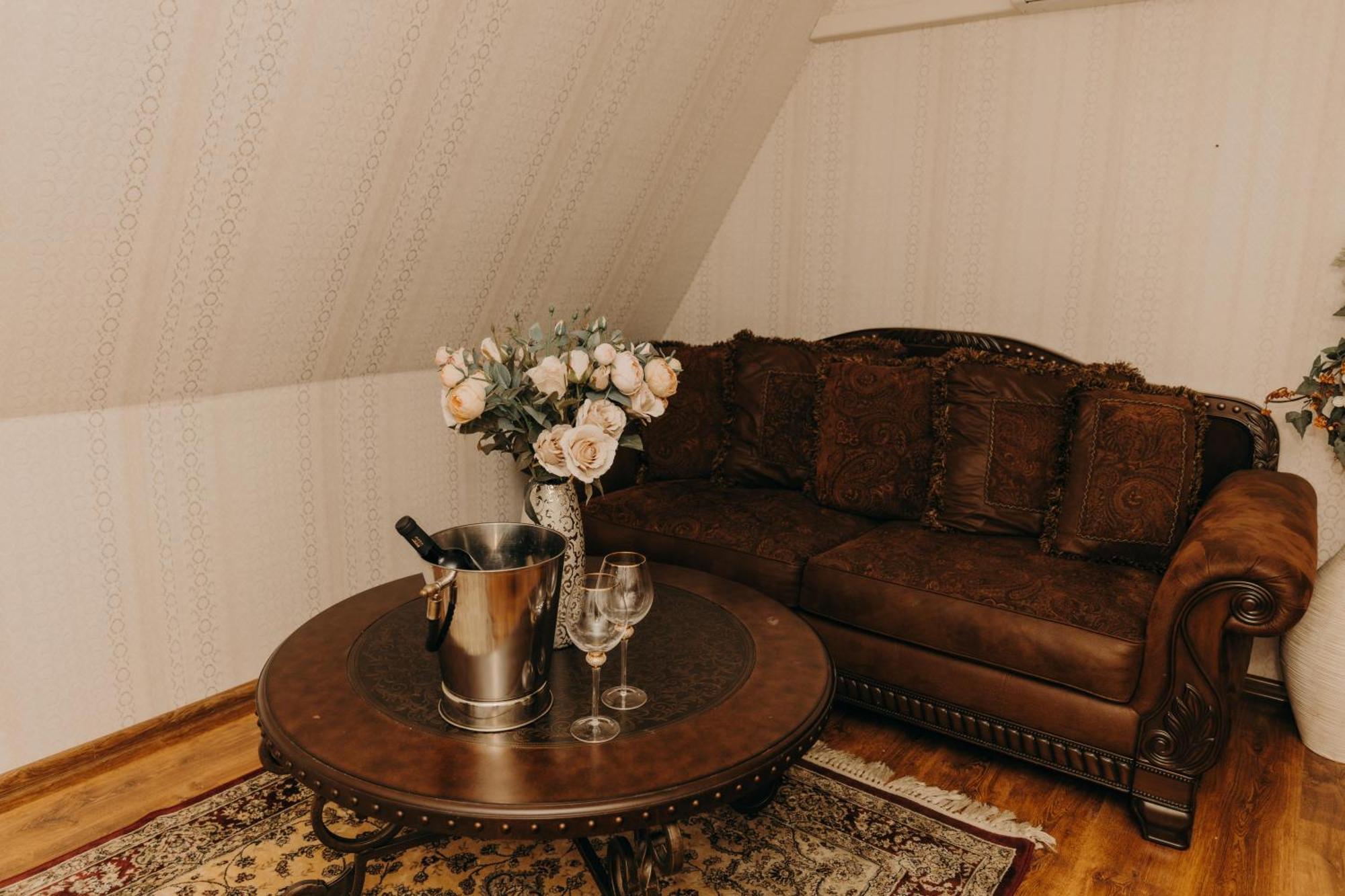Olawian Hotel Oława Εξωτερικό φωτογραφία