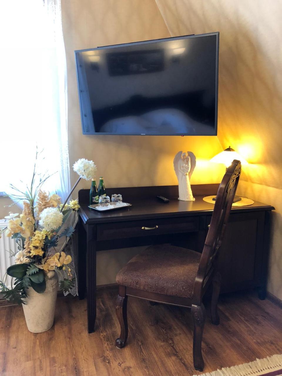 Olawian Hotel Oława Εξωτερικό φωτογραφία