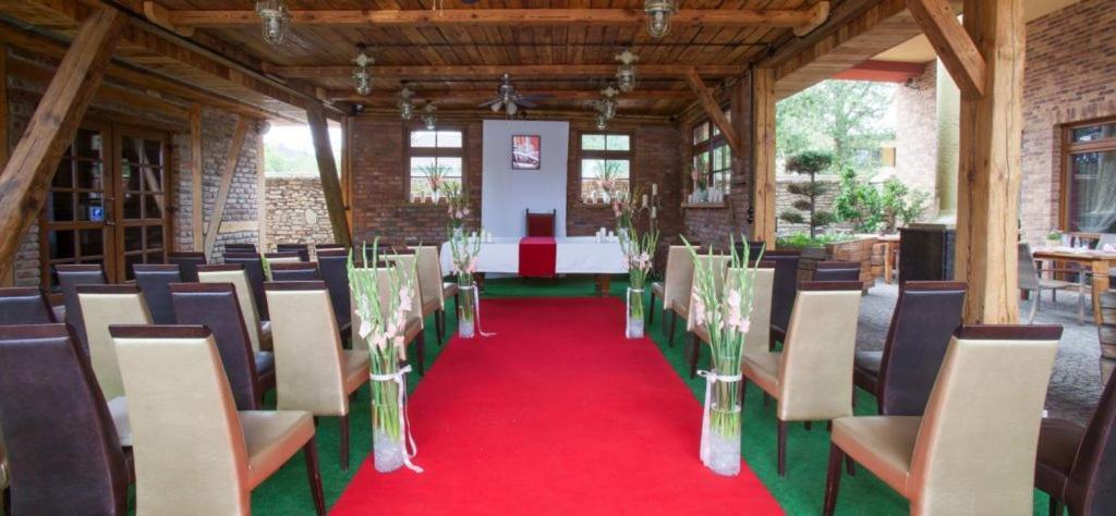 Olawian Hotel Oława Εξωτερικό φωτογραφία